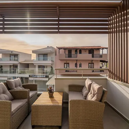 The Mall Luxury Apartment *