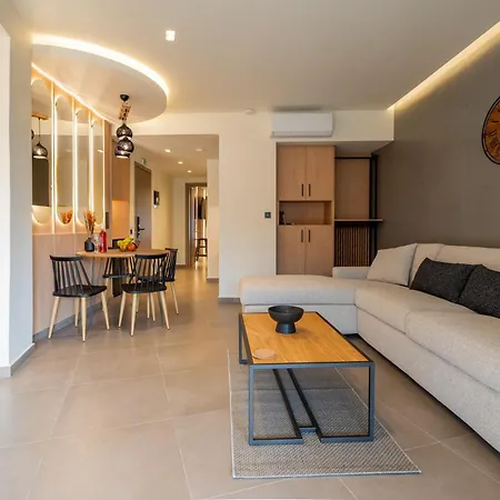 The Mall Luxury * Nikiti (Sithonia)